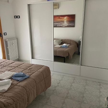 La Casa Di Giada Appartement Peschiera Borromeo Buitenkant foto